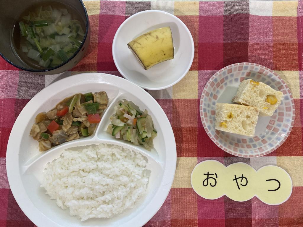 11/14(火) 本日のお給食・おやつ