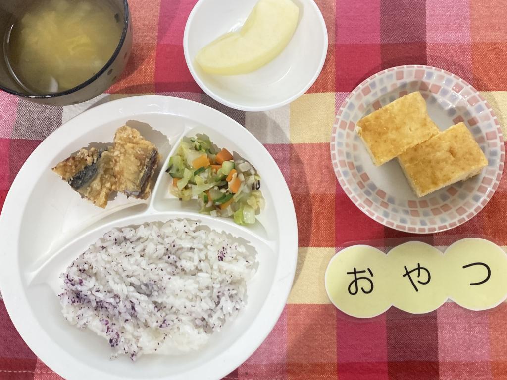 11/15(水) 本日のお給食・おやつ