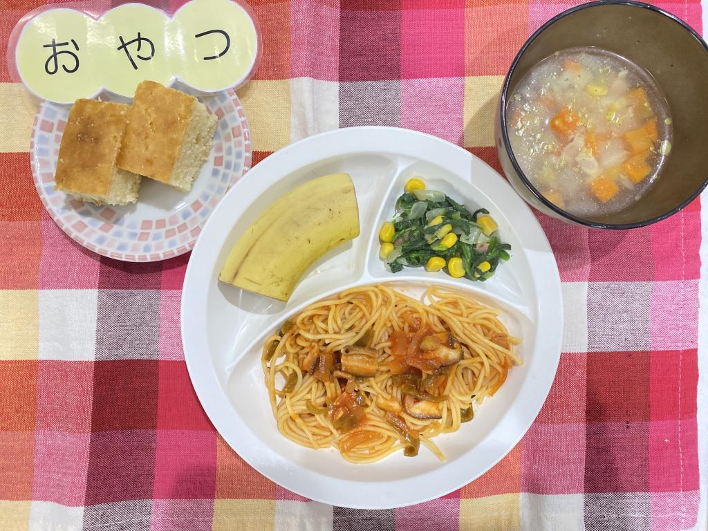 本日のお給食・おやつ