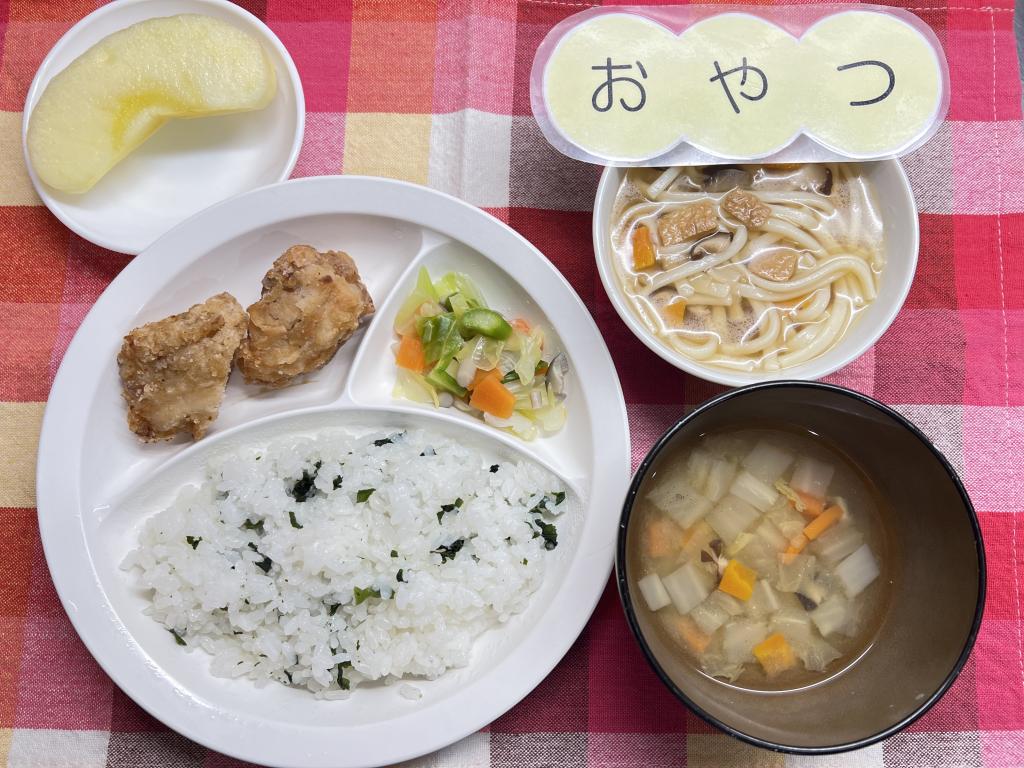 本日のお給食・おやつ