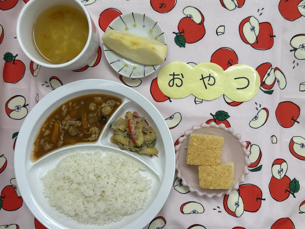 給食