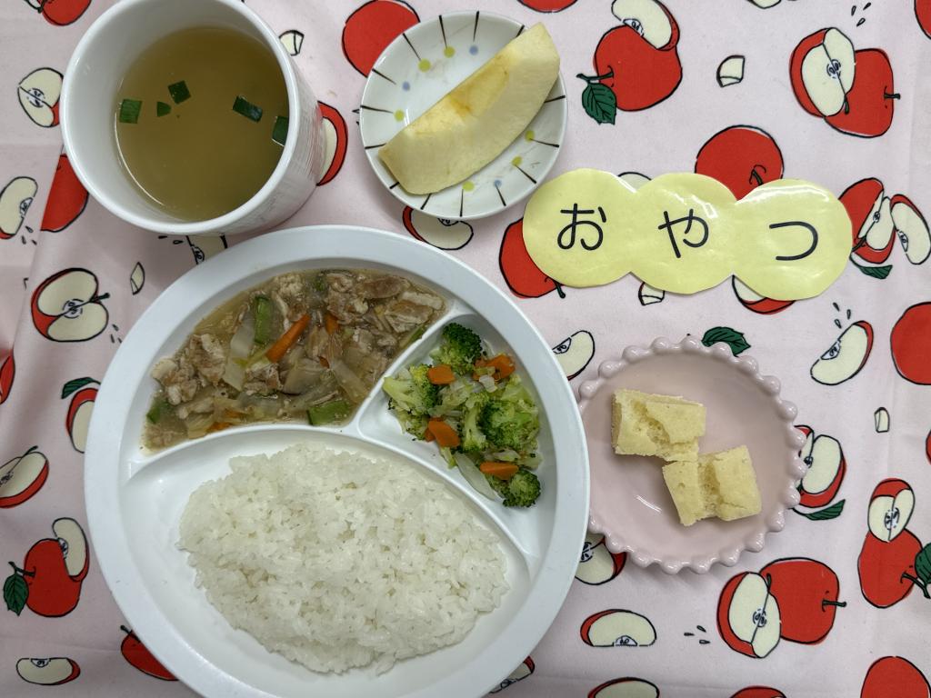 給食