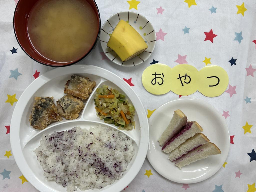 給食