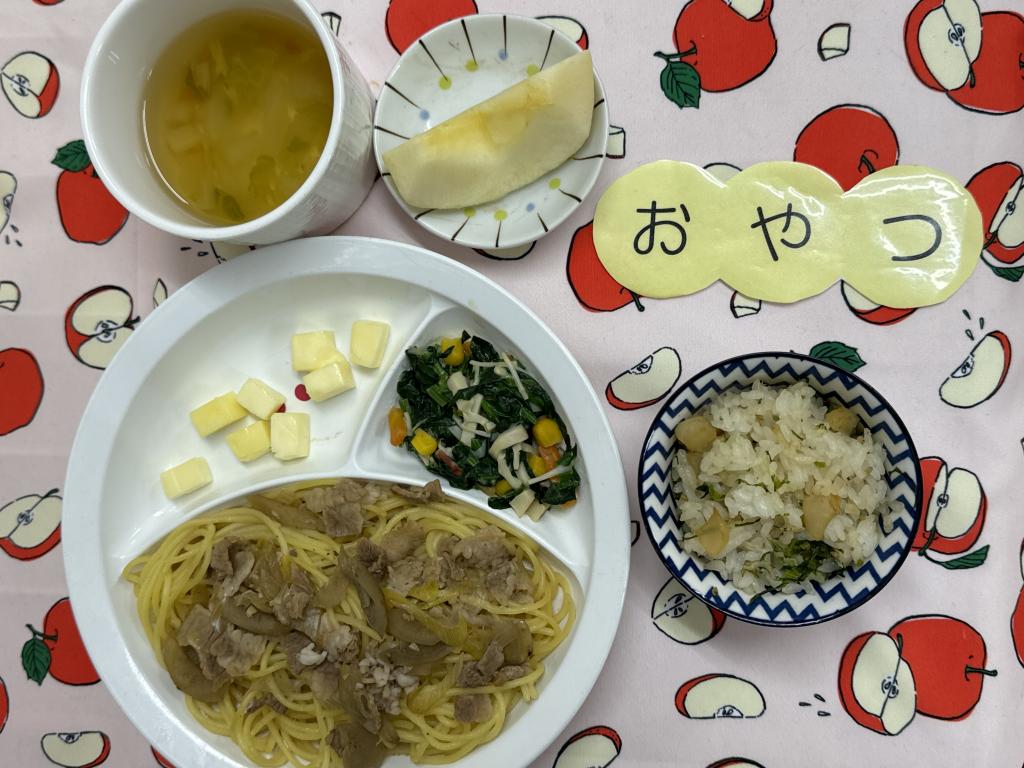 給食