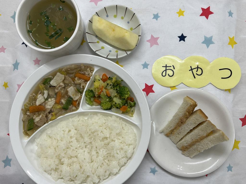 給食