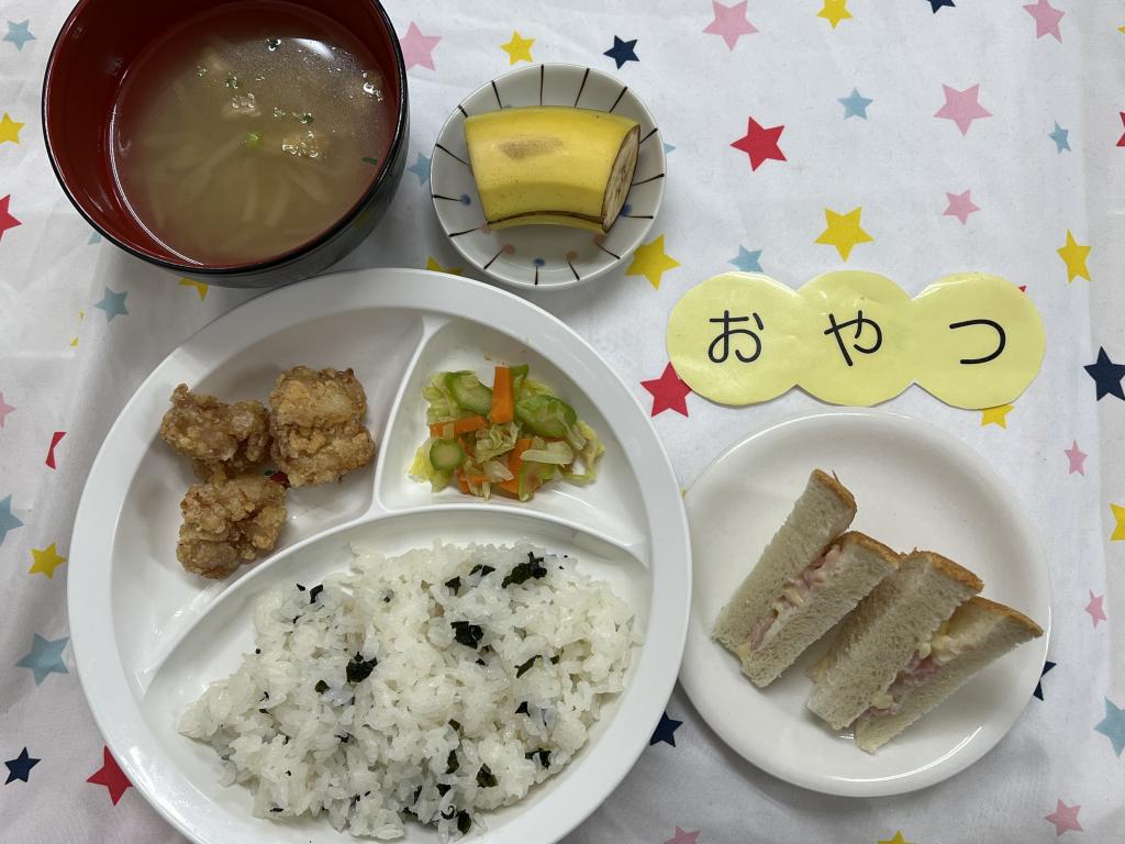 給食