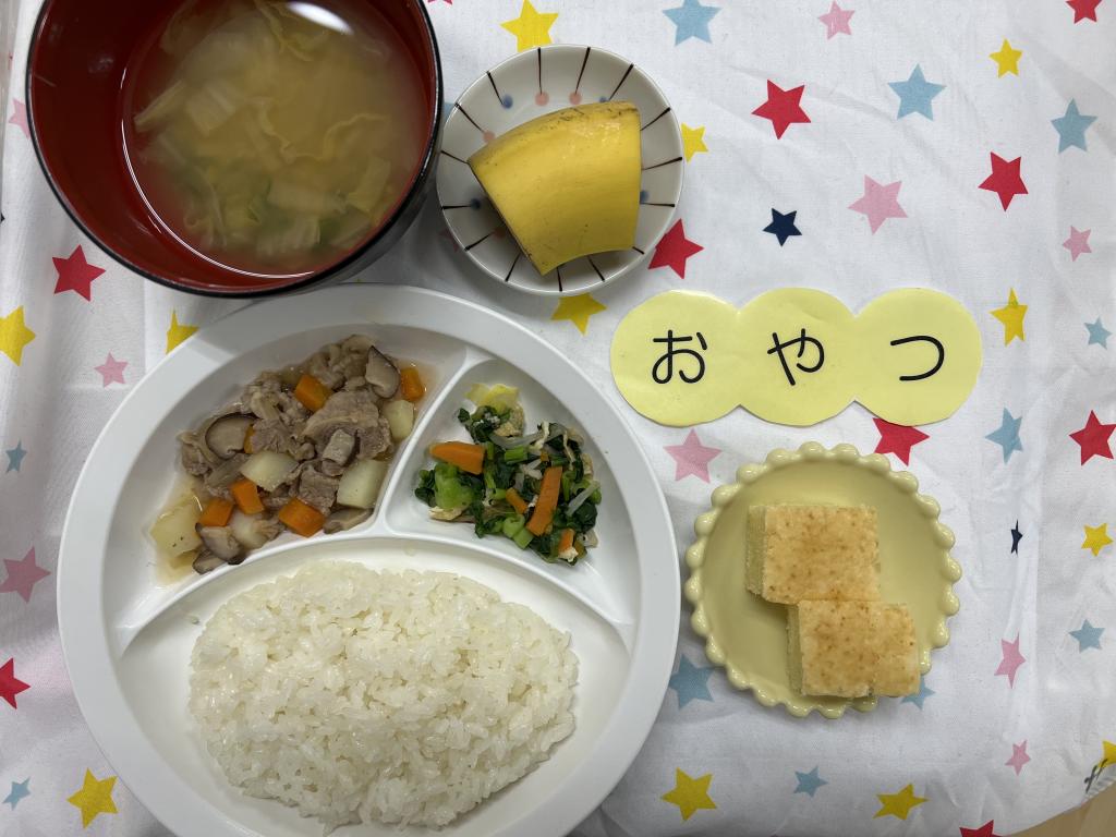 給食