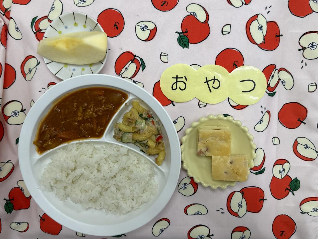 給食