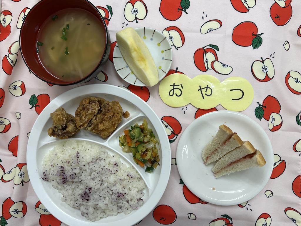 給食