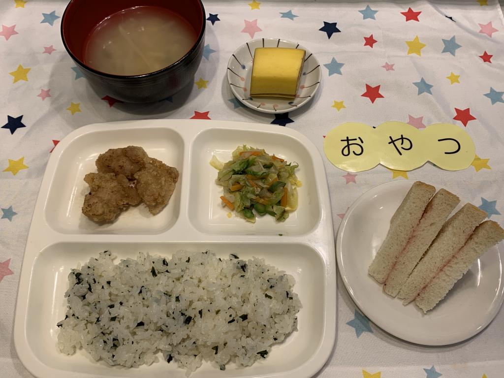 給食