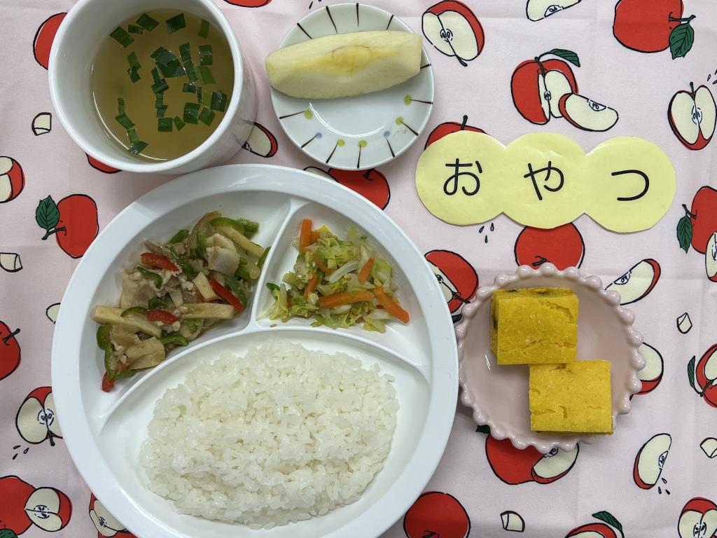 給食