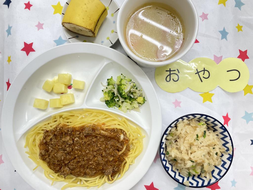 お給食・おやつ