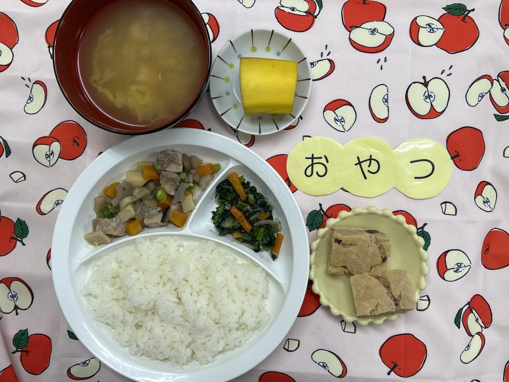 給食