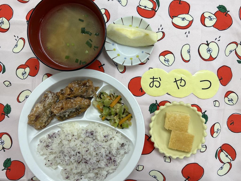 給食