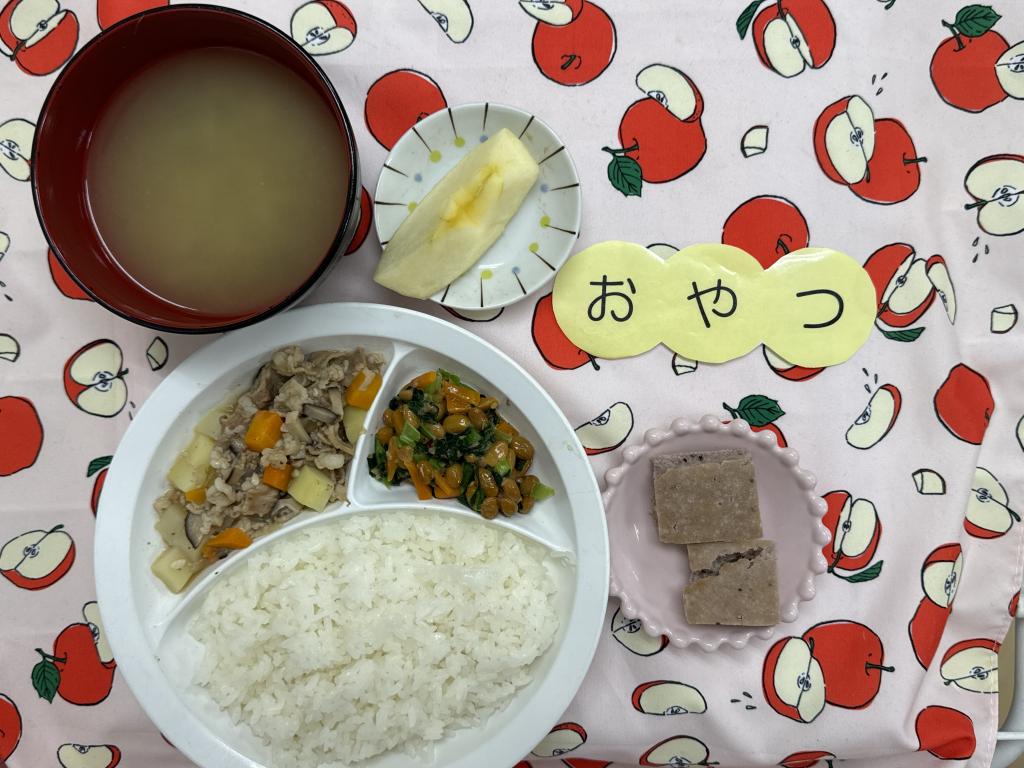 給食