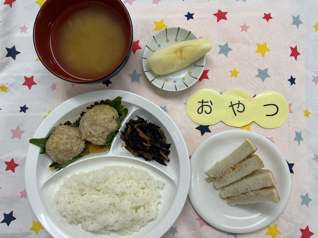 給食