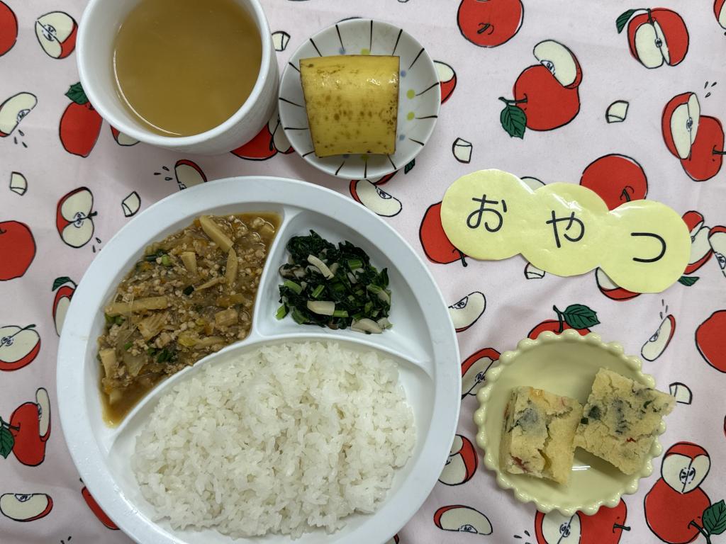 給食