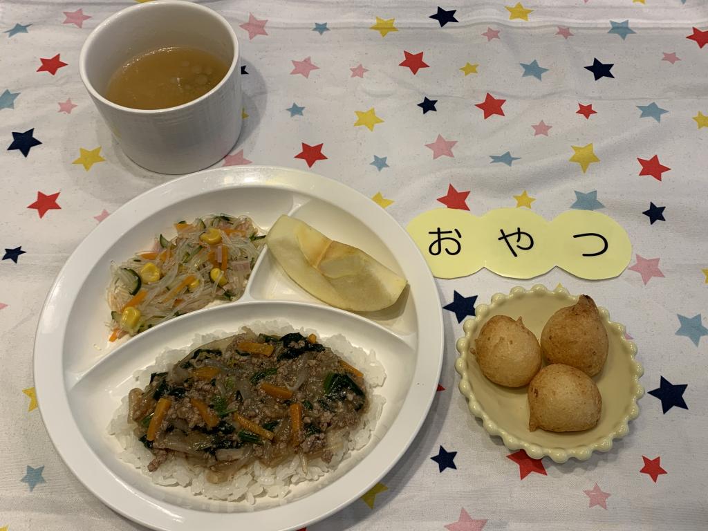 給食