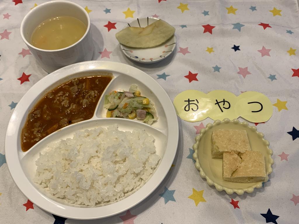 給食