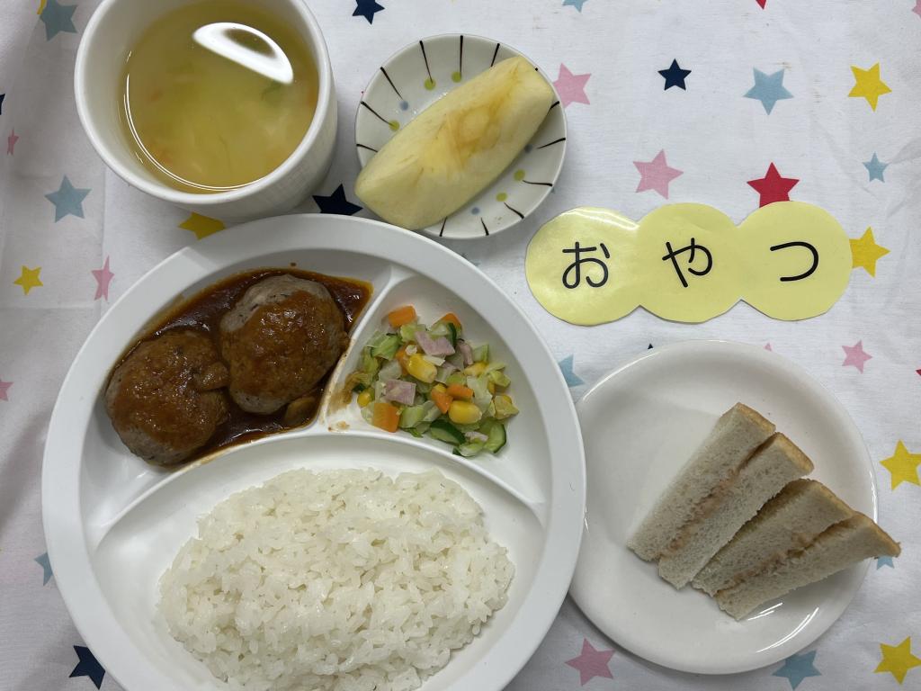 給食