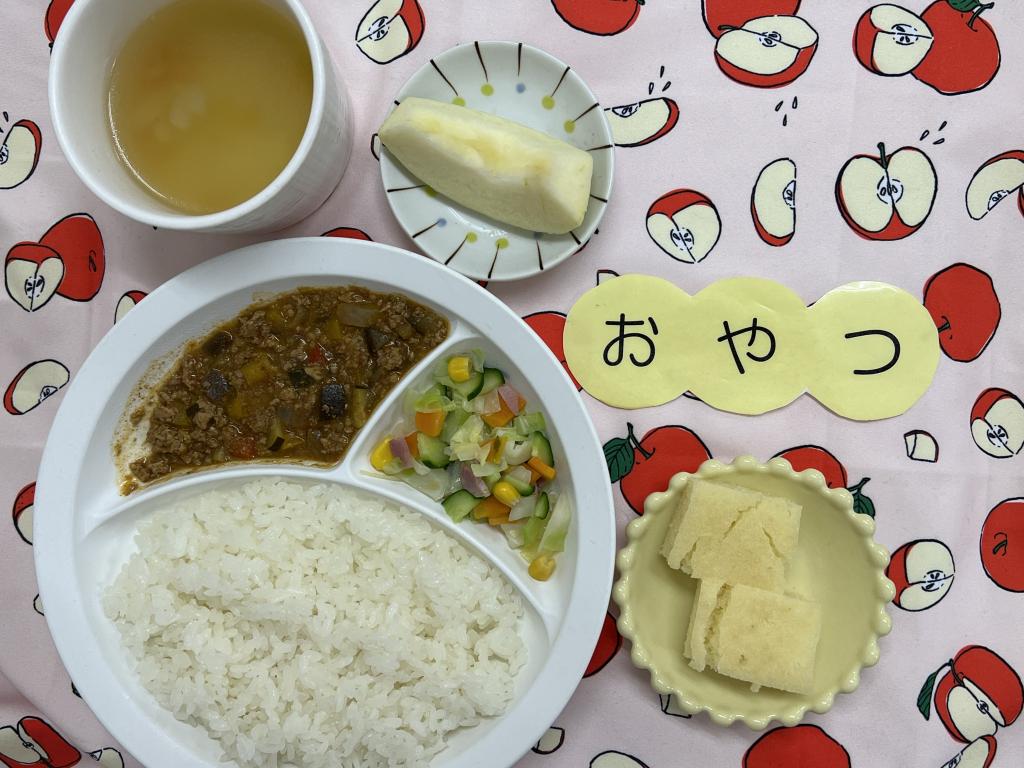 給食