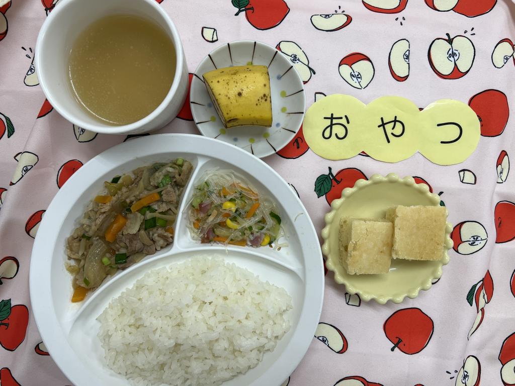 給食