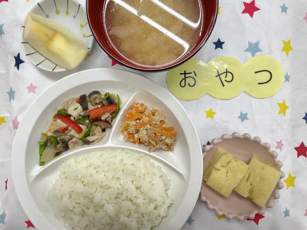 お給食・おやつ