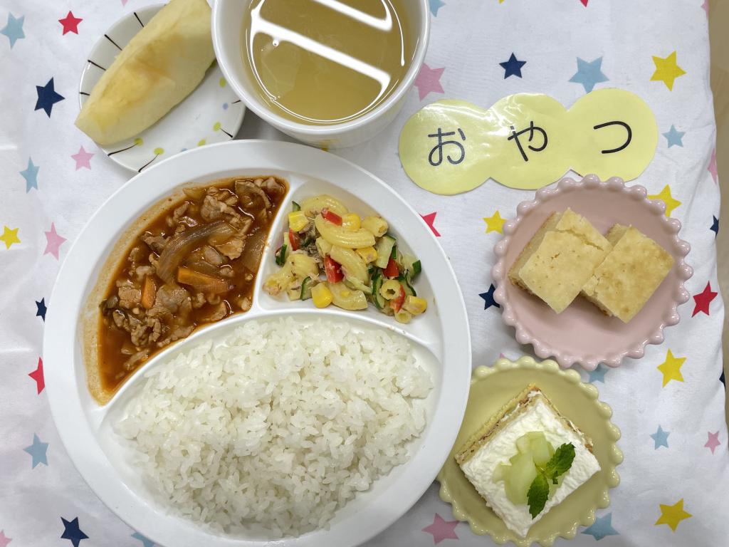 お給食・おやつ