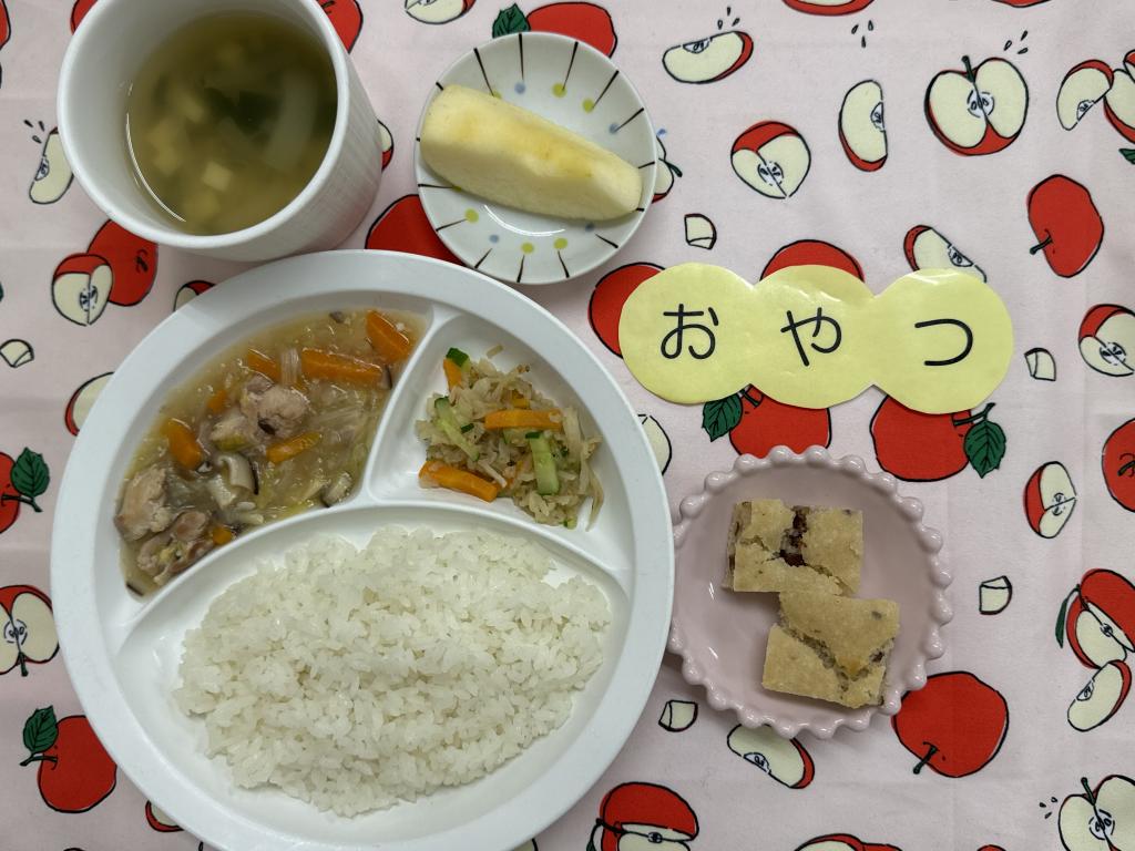 給食