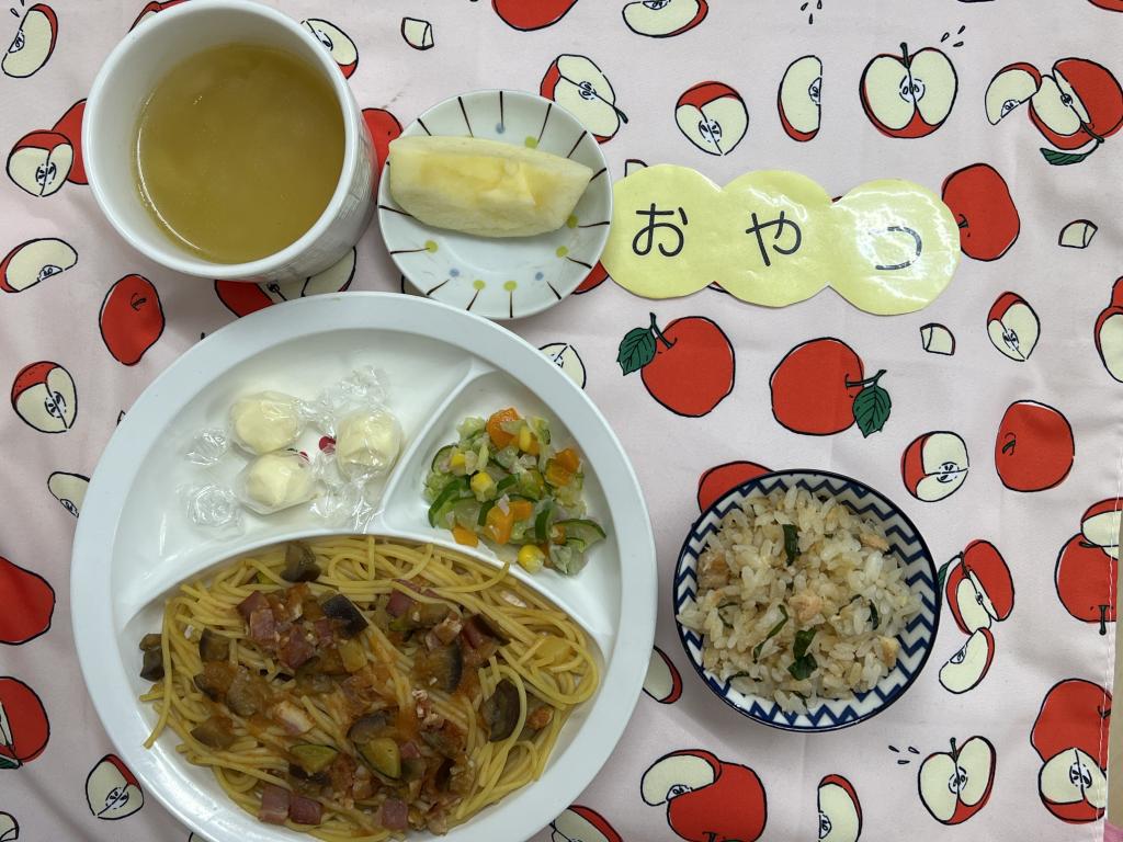 給食