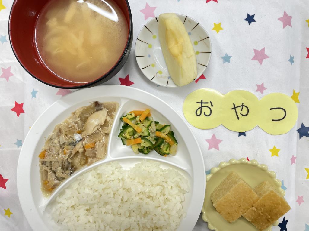 お給食・おやつ