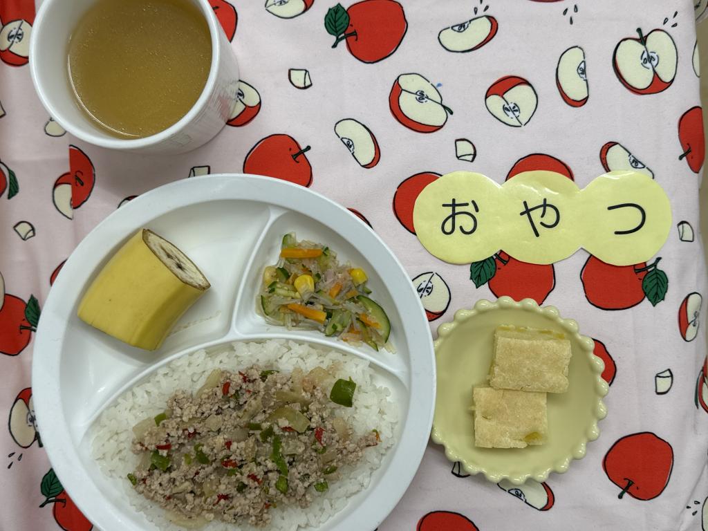 給食