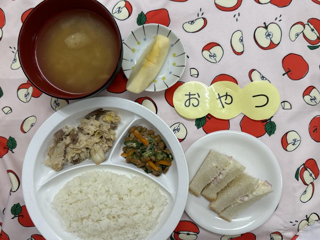 給食