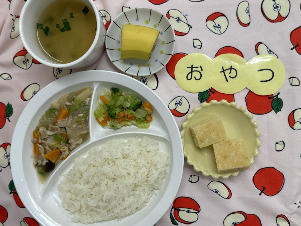 給食