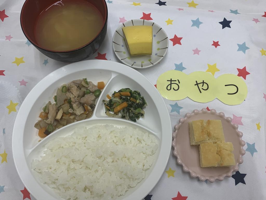 給食