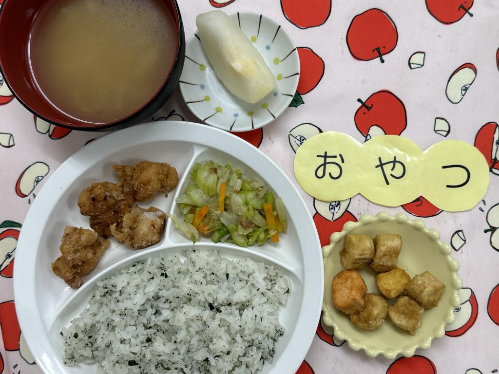 給食