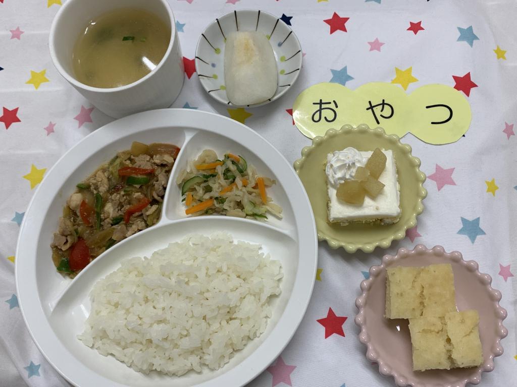 給食