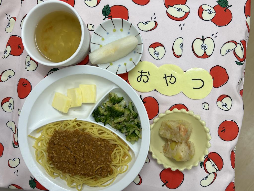 給食