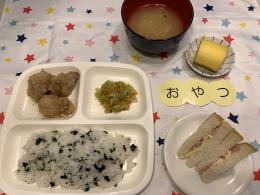 給食