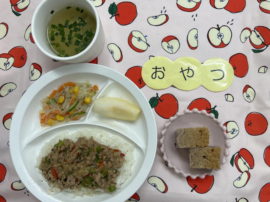 給食