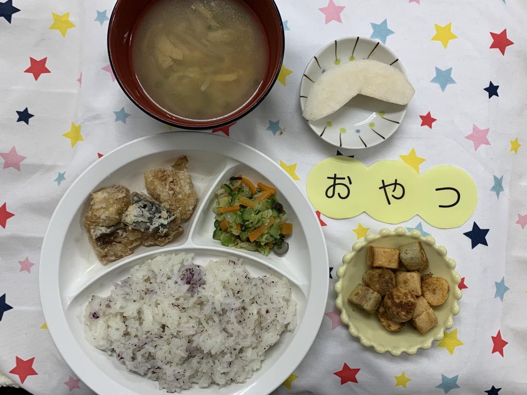 給食