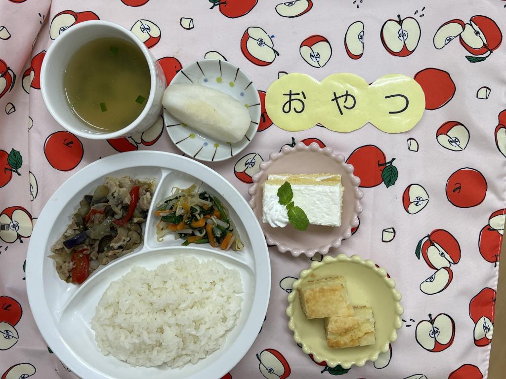 給食