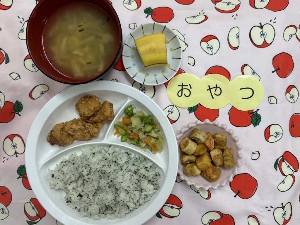 給食