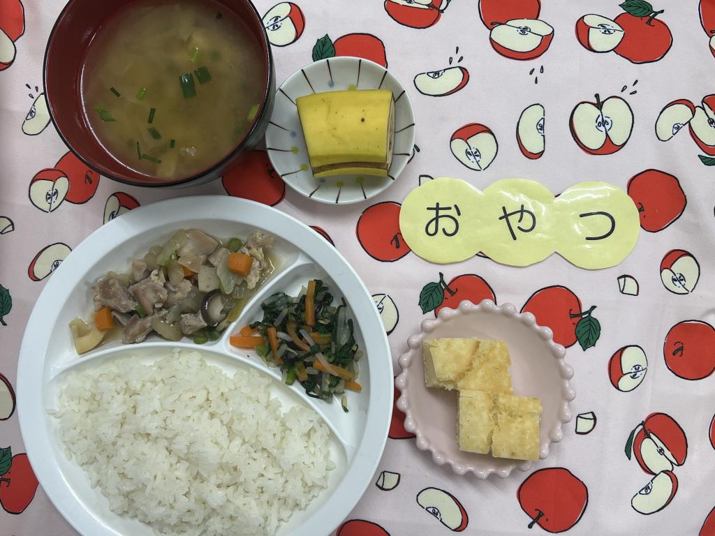 給食