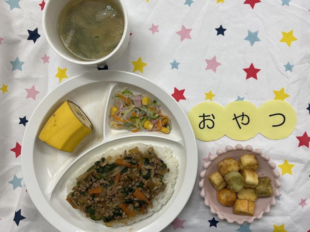 給食