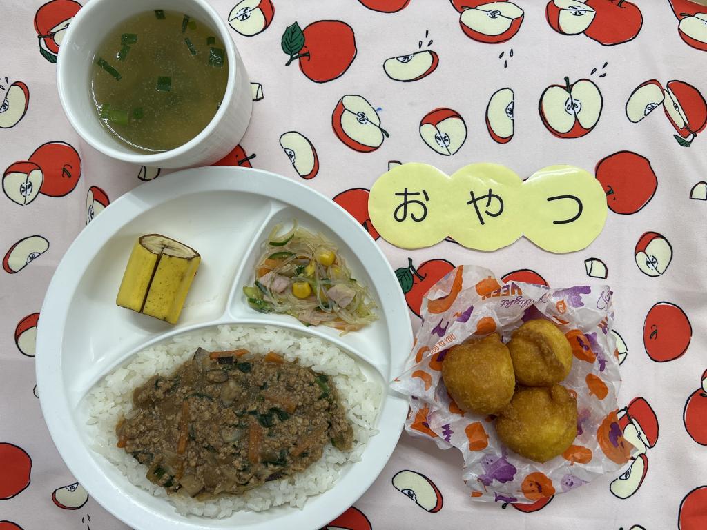 給食