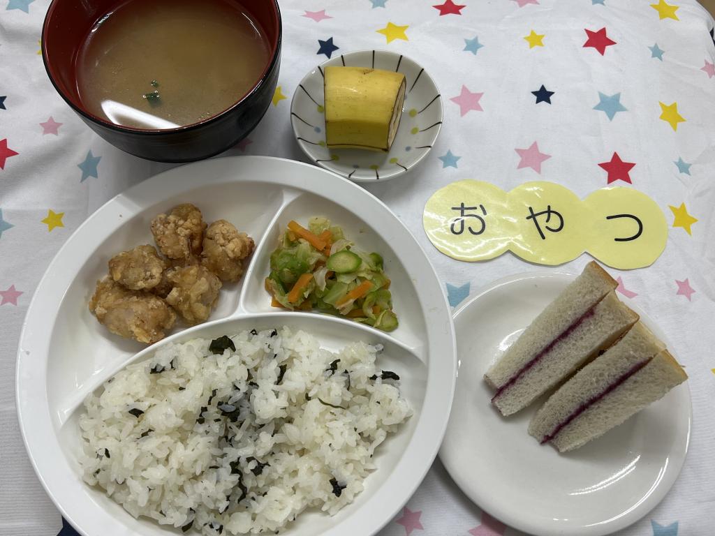 給食