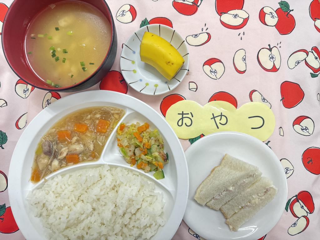 お給食・おやつ