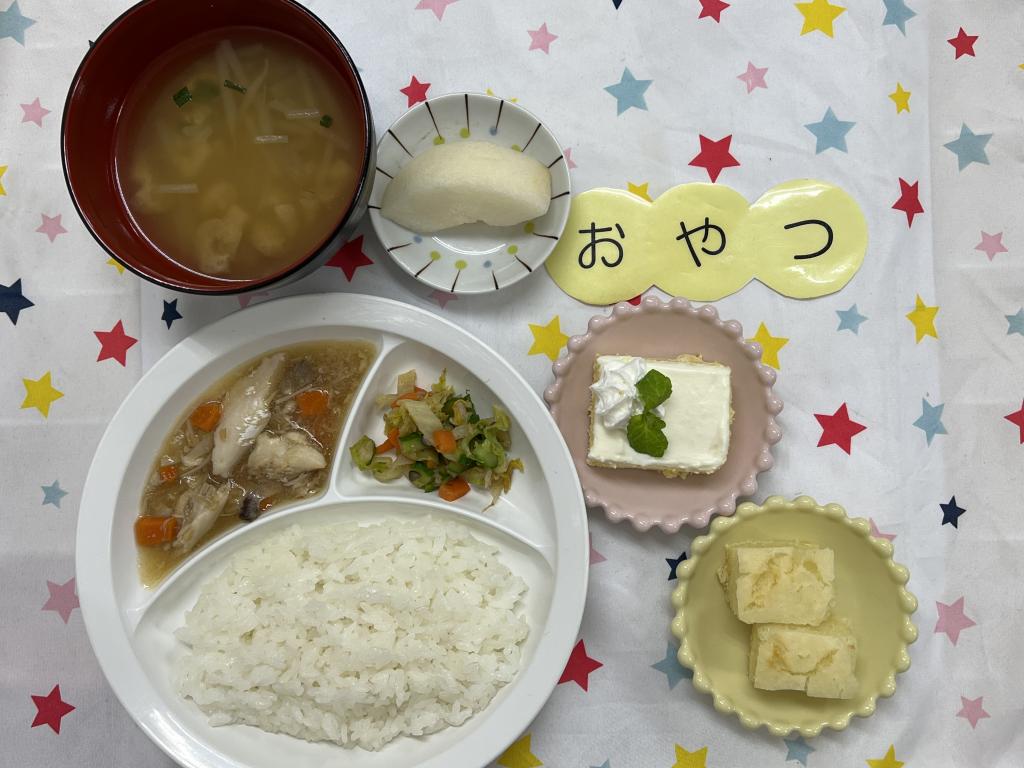 給食