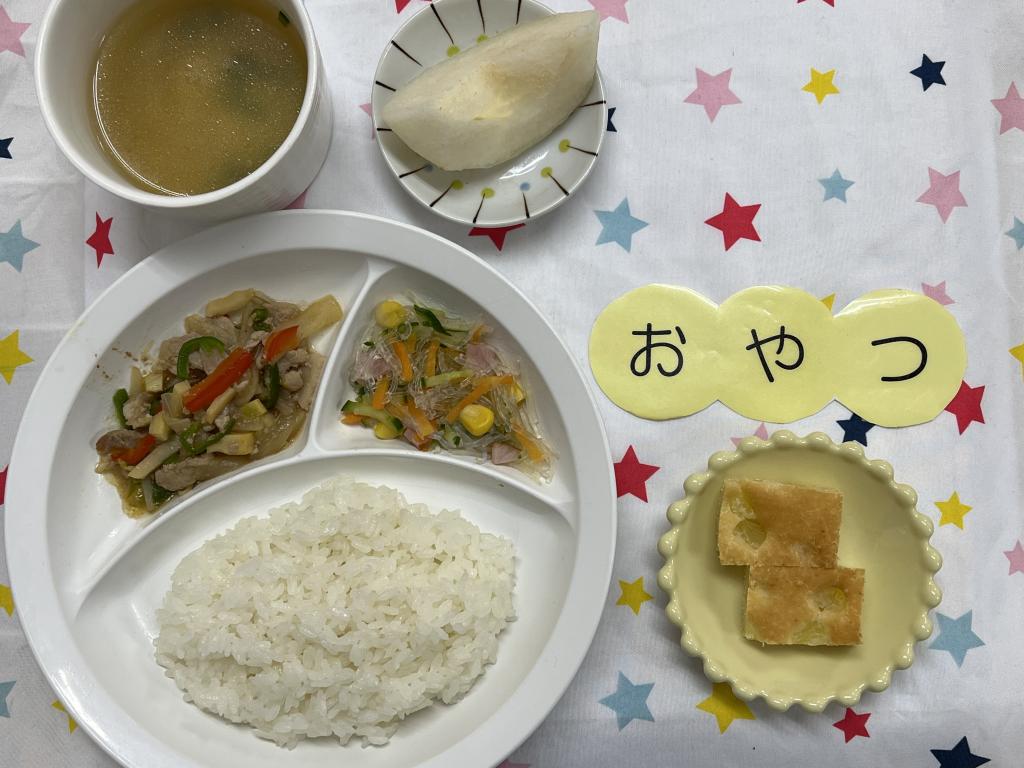 給食